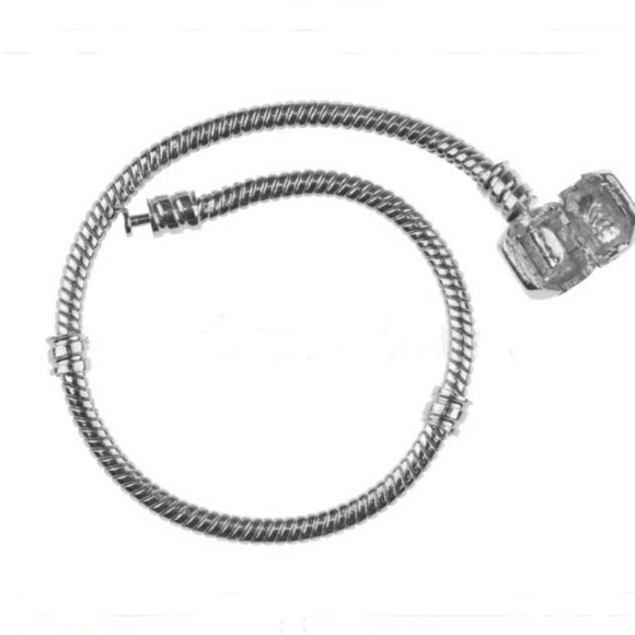 Charm Bracelet - Picture 3 of 3